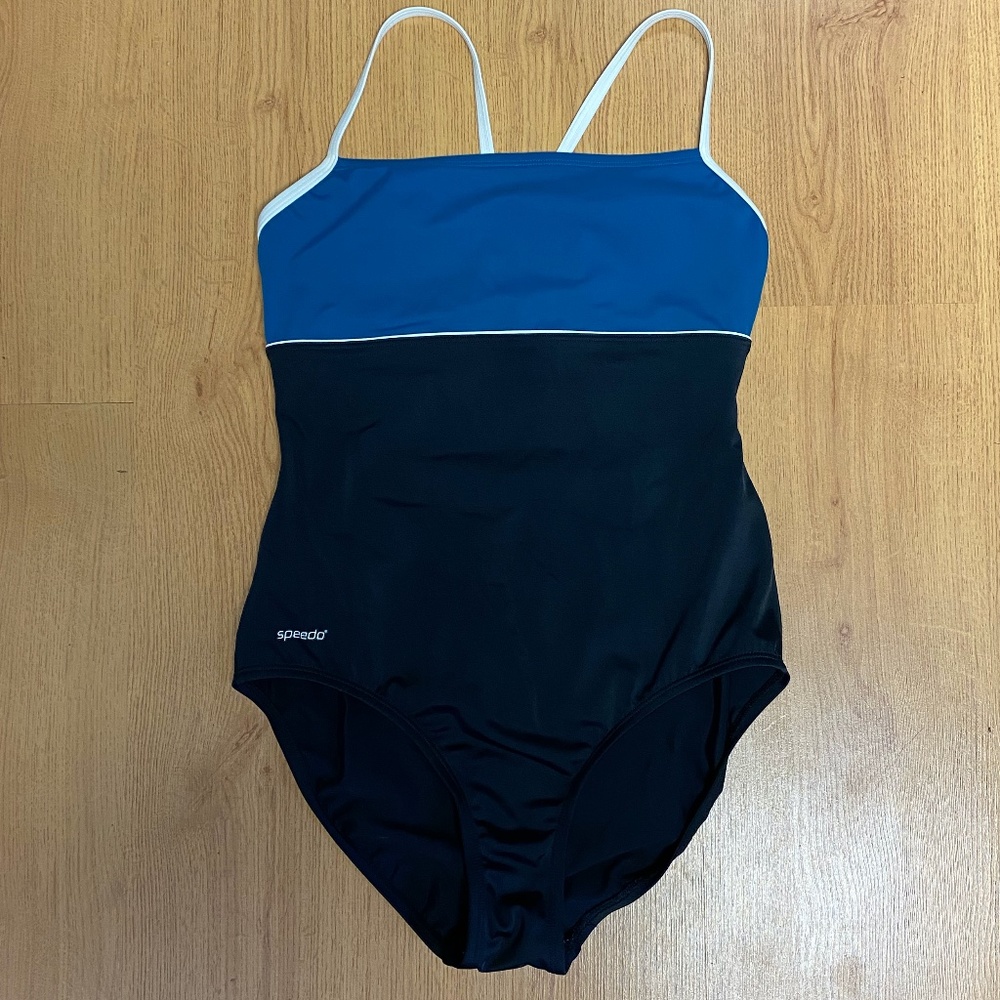 Speedo full piece bathing suit